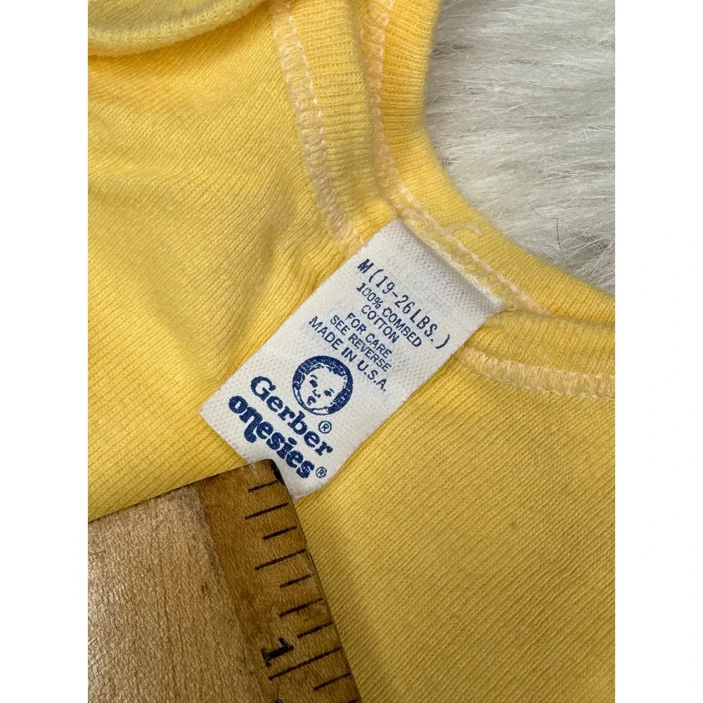 Vintage‎ Gerber Baby Short Sleeve One-Piece Bodysuit Yellow M 19-26 lbs Cotton